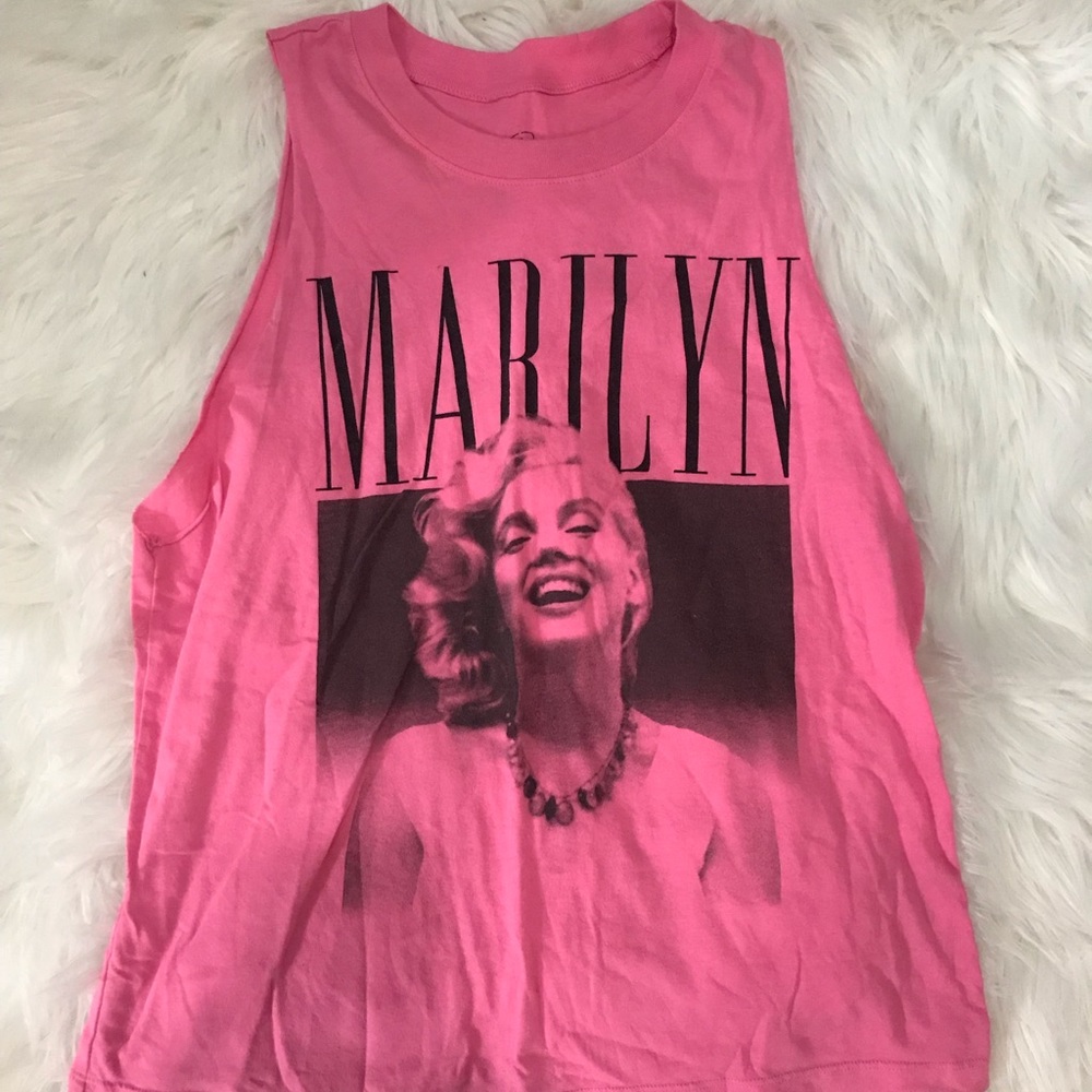 Junior’s Marilyn Monroe Tank top